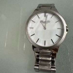 Kenneth Cole women’s wrist watch